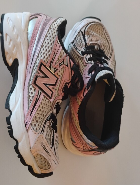 New Balance Other - 🩷 girl new balance 740 Bungee Lace shoes ABZORB